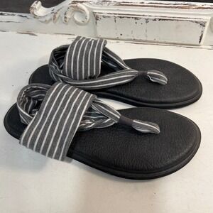 SANUK Gray White Black Striped Yoga Sling 2 Sandals size 7
